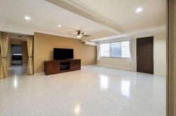 Thomson Road (D11), Condominium #559187151